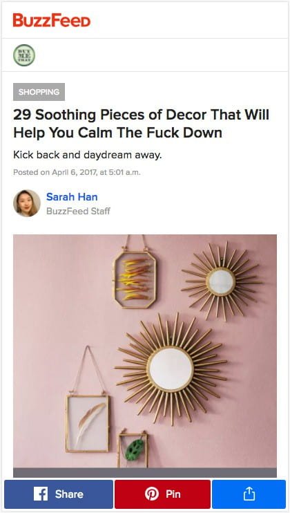 Buzzfeed 将其社交媒体 CTA 粘贴到页面底部，拇指触手可及。