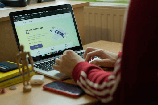 如何更改您的 WordPress 域（不损害 SEO）